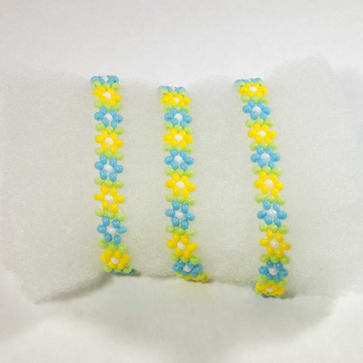 Blue and Yellow Daisy Chain