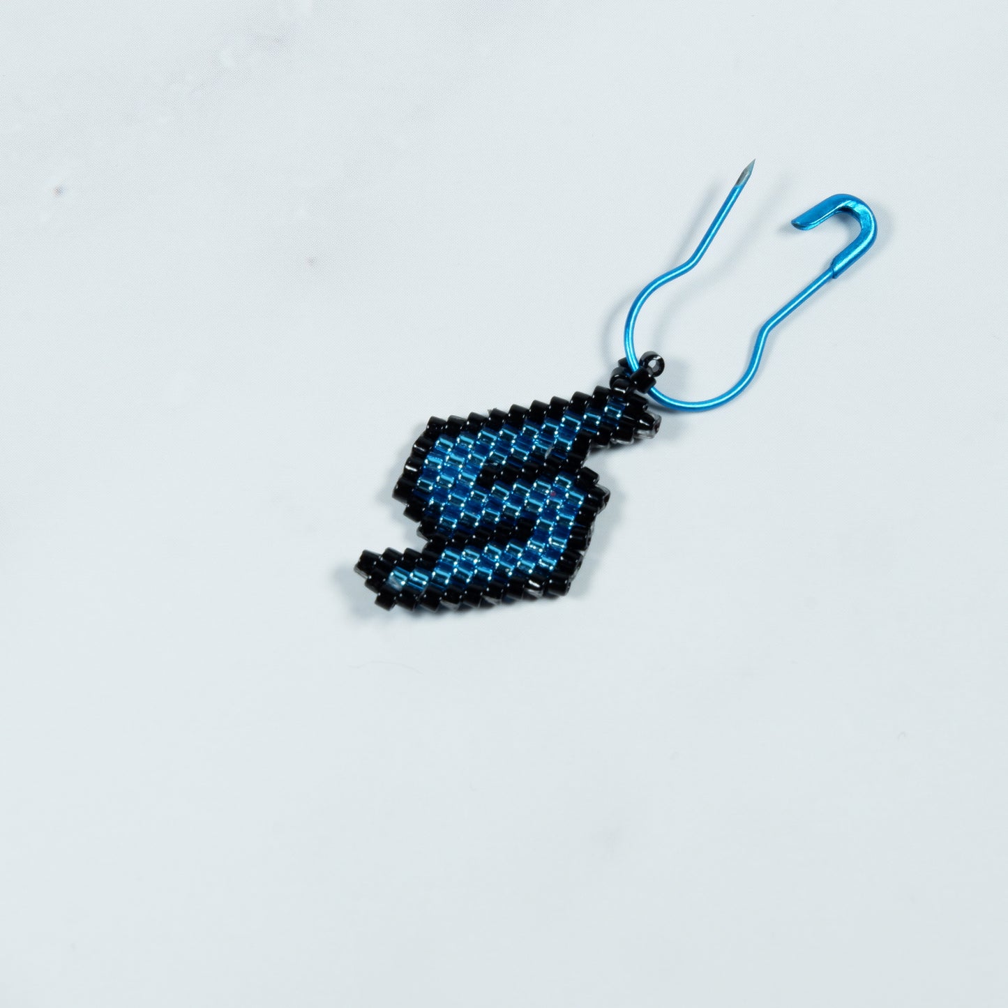 Samus/Metroid-Inspired Stitch Marker