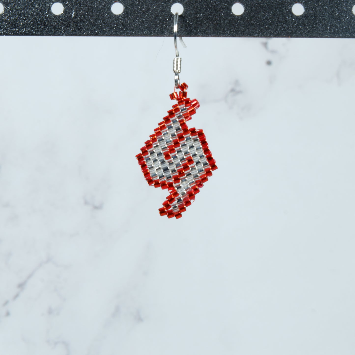 Metroid-Themed Beaded Earrings