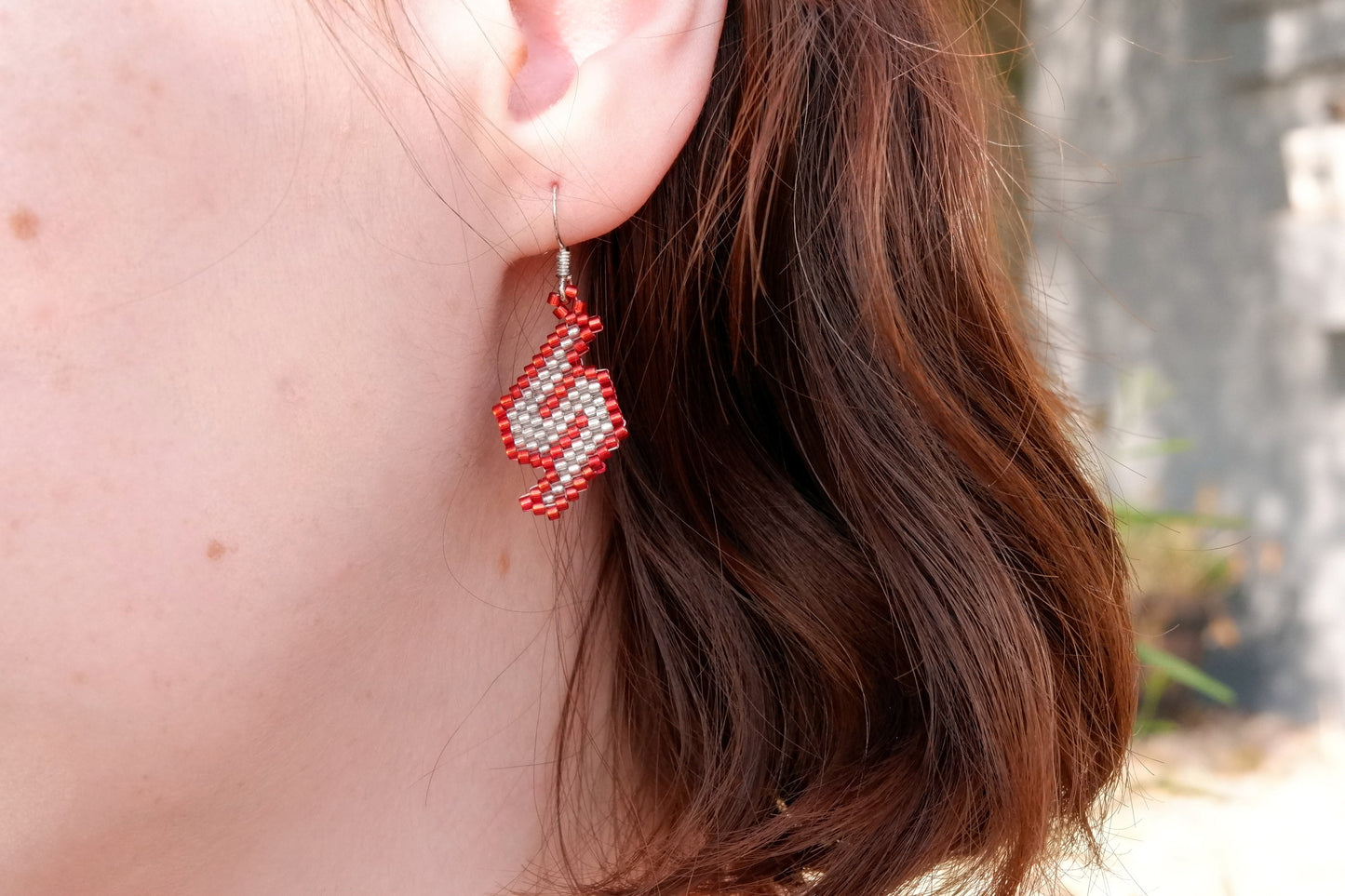 Metroid-Themed Beaded Earrings