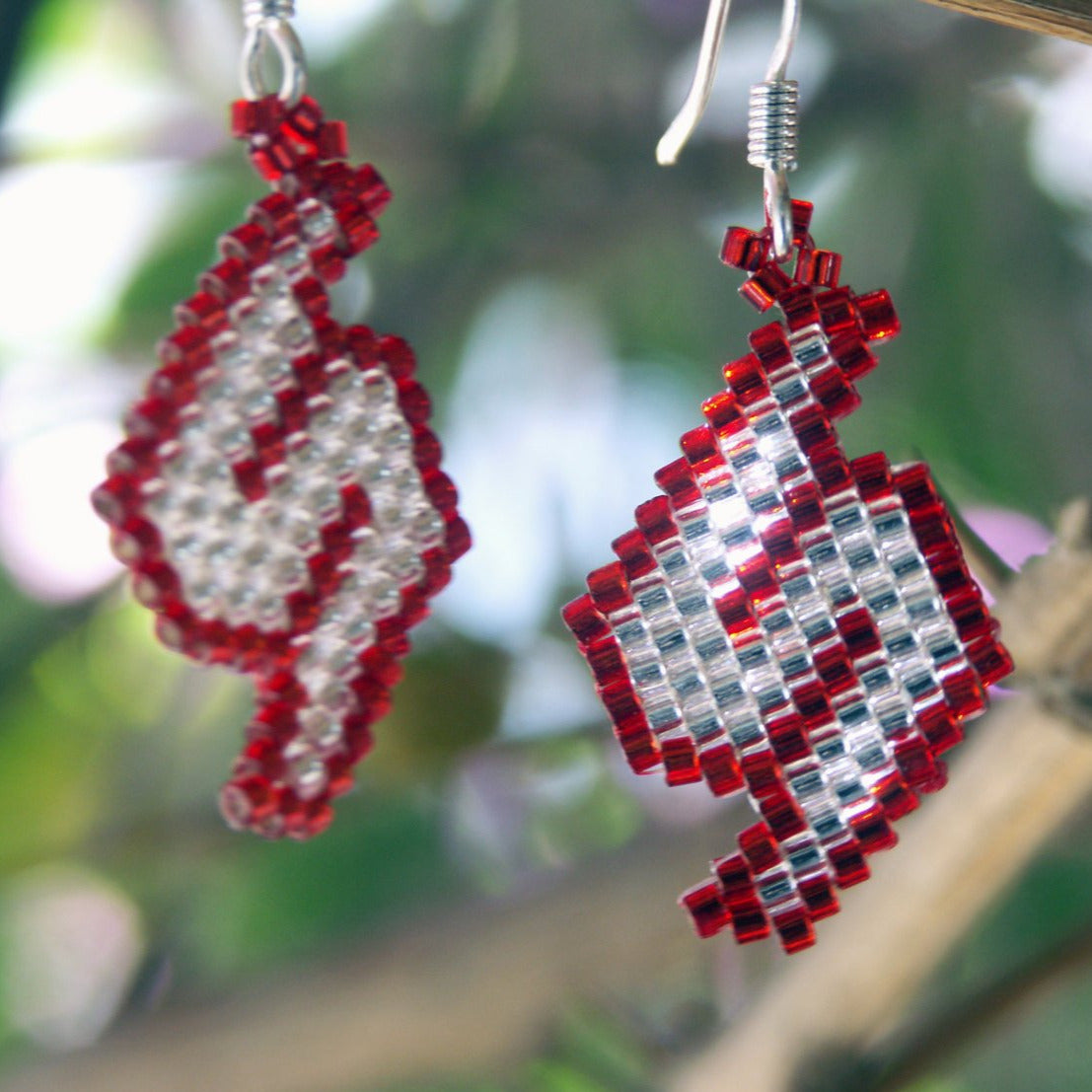 Metroid-Themed Beaded Earrings