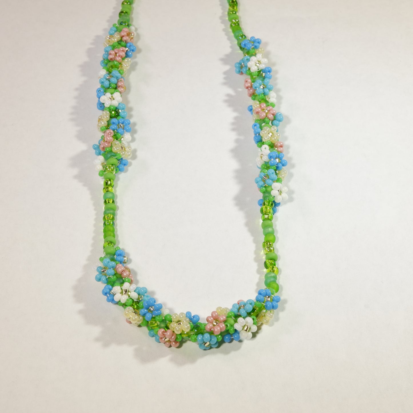 Daisy Rope Necklace