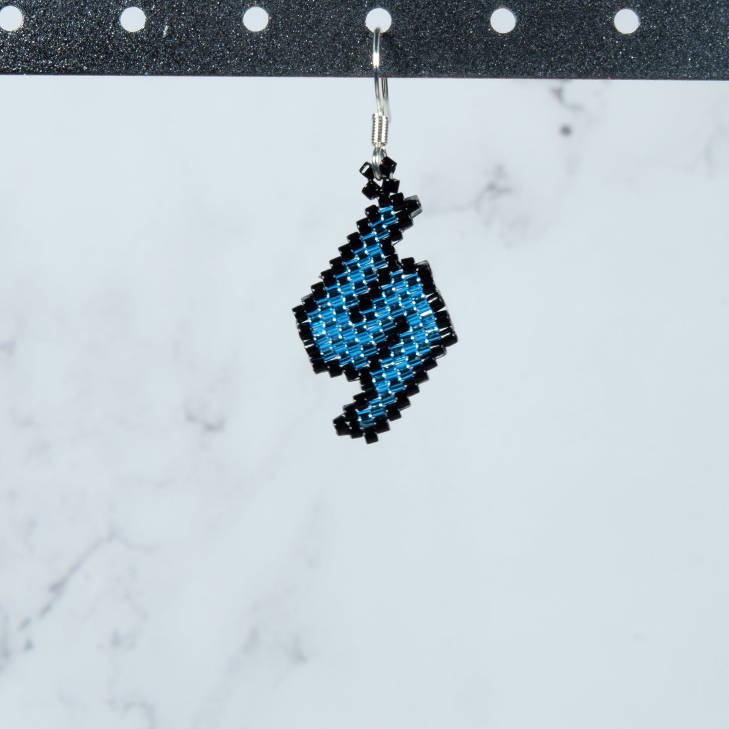 Metroid-Themed Beaded Earrings